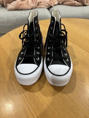 Converse Black leather High-Top Sneakers size 6 women